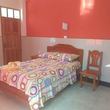Hotel Tacuaral ルレナバケ エクステリア 写真