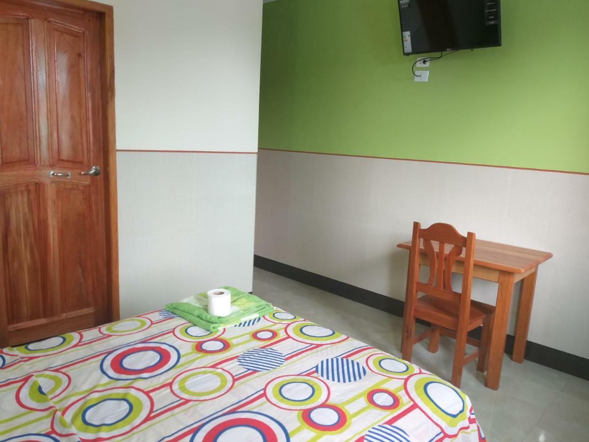 Hotel Tacuaral ルレナバケ エクステリア 写真